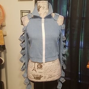 Jacket by hot and delicious